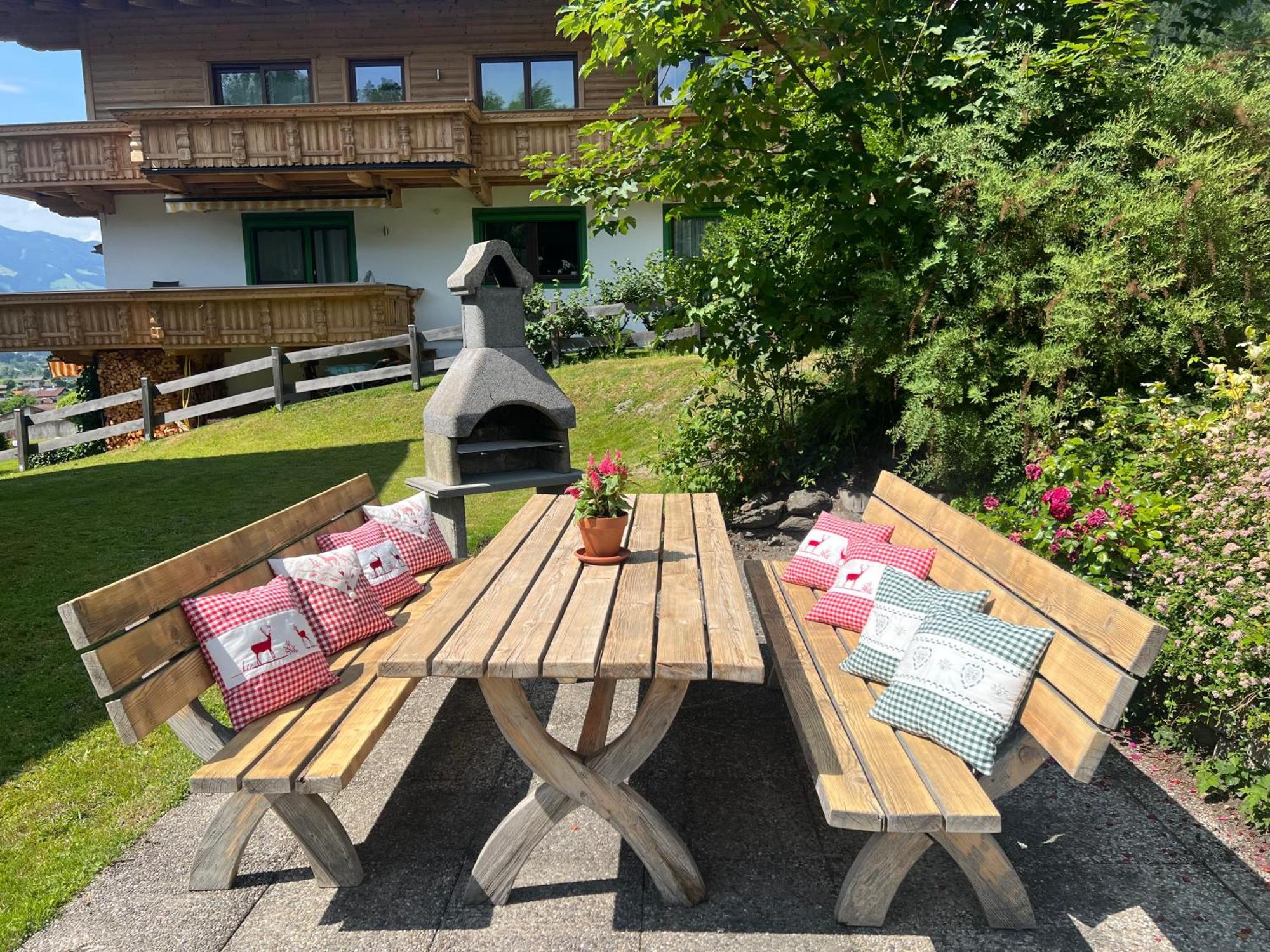 Ferienwohnung Steinbock Terrasse, Gartensauna, Garten, Grillplatz Stumm Exterior photo